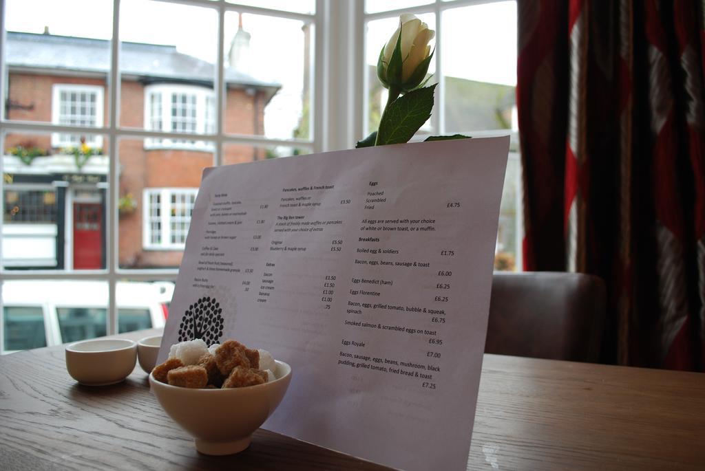 Limes Apartments Haywards Heath Dış mekan fotoğraf